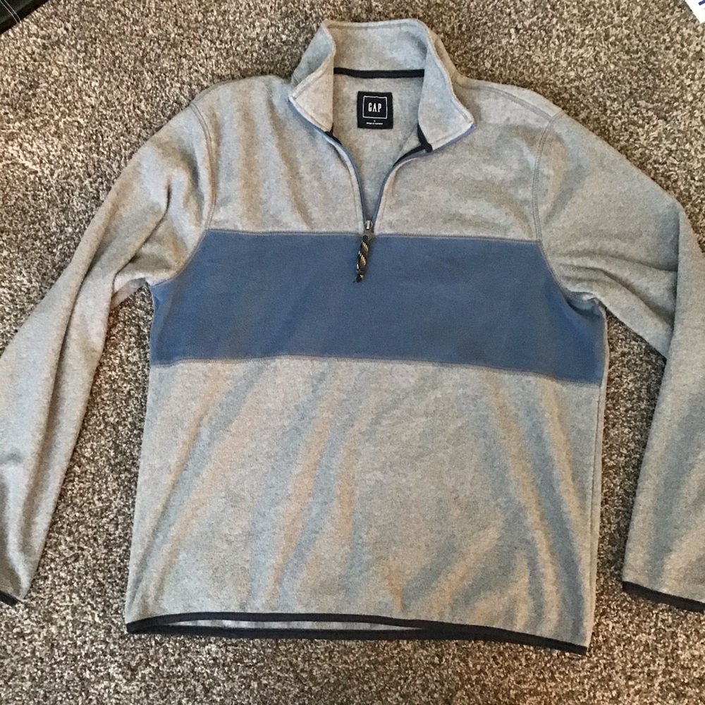 Gap Grey Fleece Pullover (L)